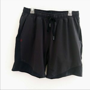 Rhone shorts with liner